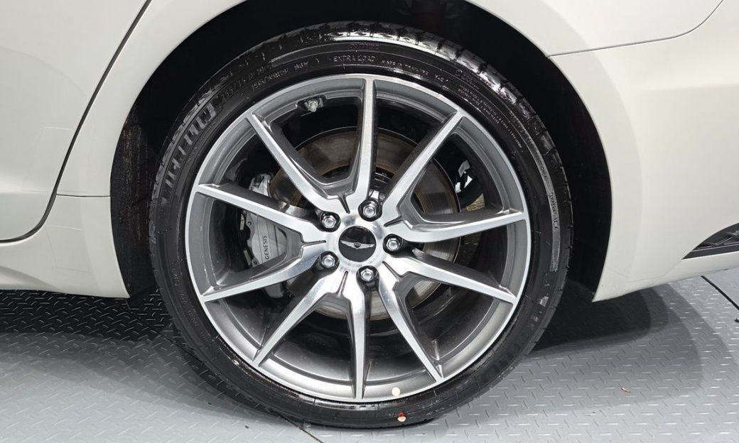 Genesis G70 Gasoline 2.5T 2WD, 2025