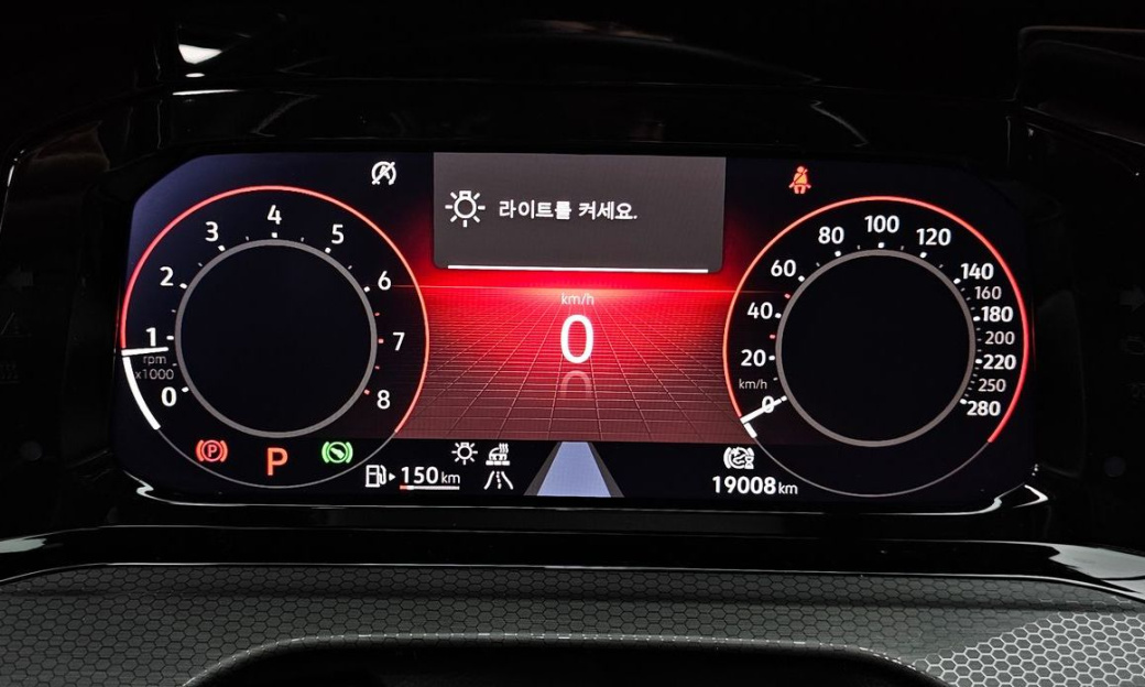 Volkswagen Golf 2.0 GTI, 2024