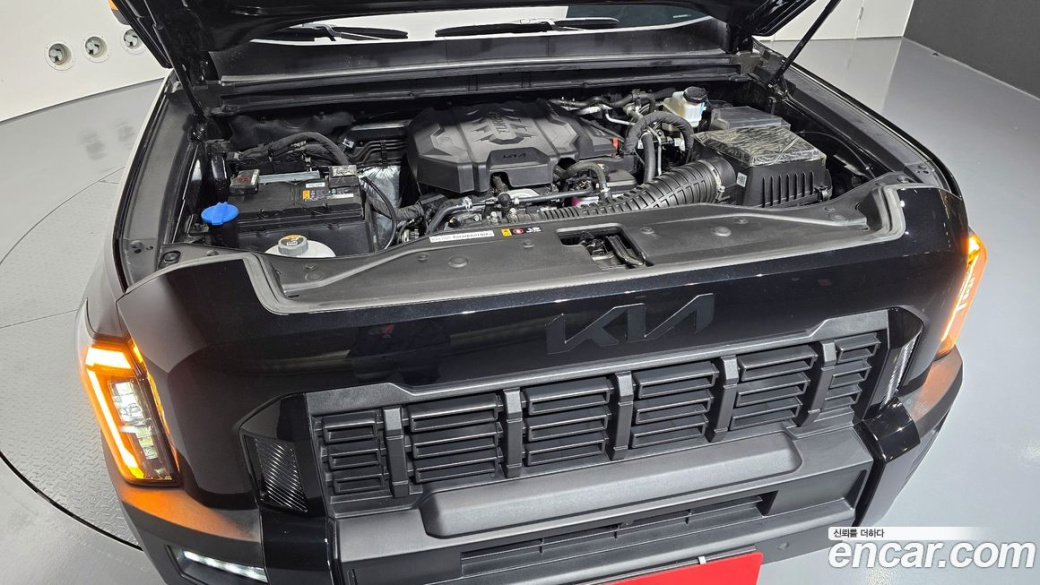 Kia Tasman 2.5T Gasoline 2WD, 2026