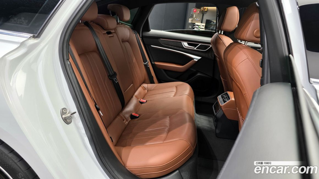 Audi A6 45 TFSI Quattro Premium, 2023