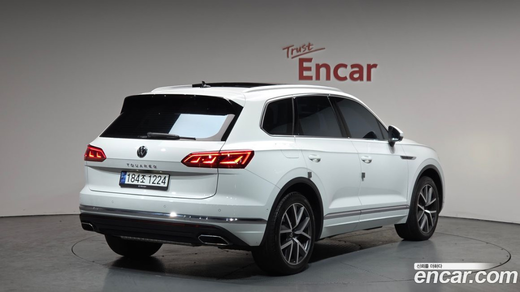 Volkswagen Touareg 3.0 TDI Prestige, 2023