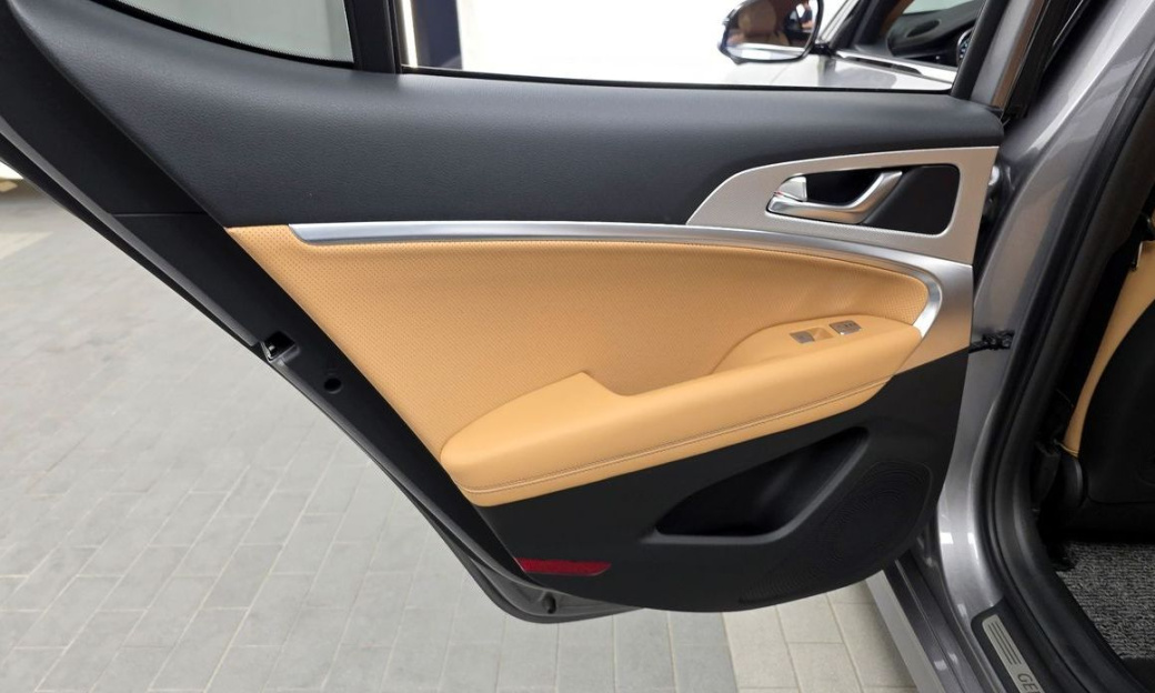 Genesis G70 Gasoline 2.5T 4WD, 2025