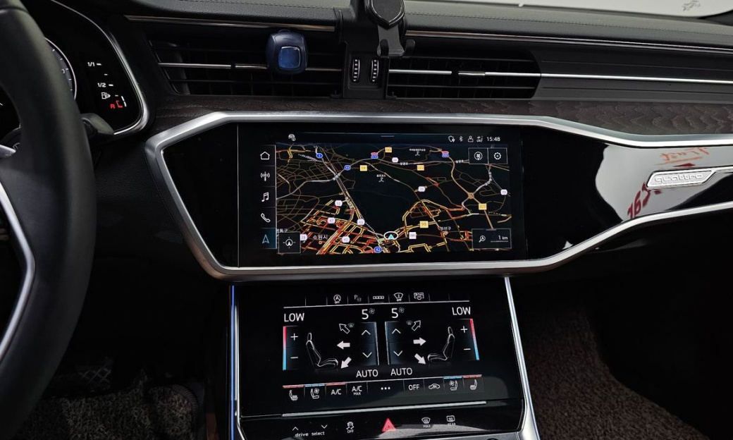Audi A6 45 TFSI Quattro Premium, 2023