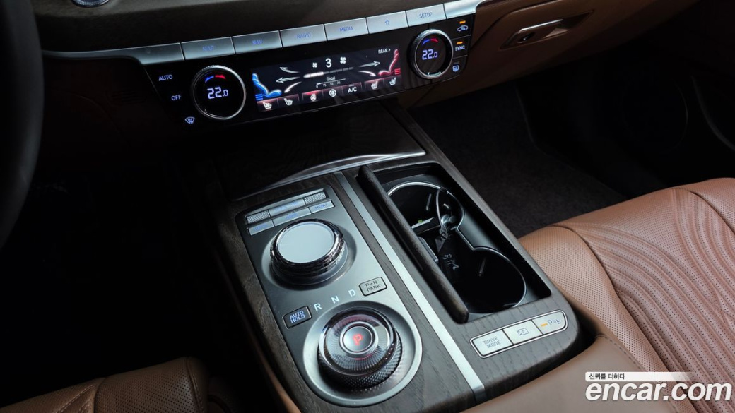 Genesis G80 Gasoline 2.5 Turbo AWD, 2024