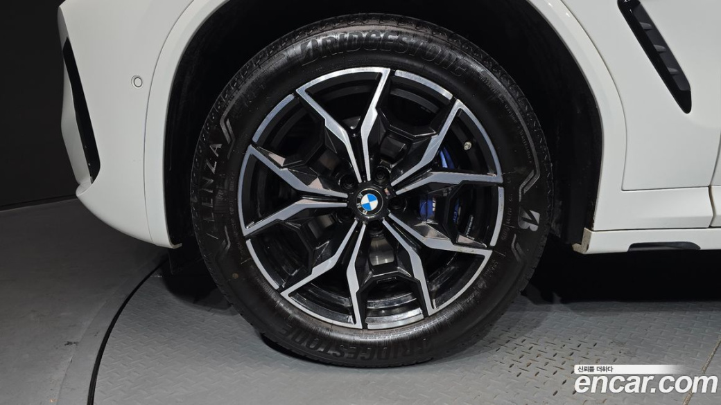 BMW X4 xDrive20i M Sport, 2022