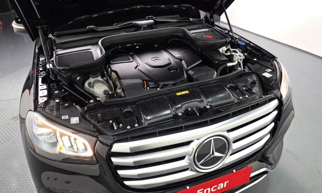 Mercedes-Benz GLS-Class GLS450d 4MATIC, 2025