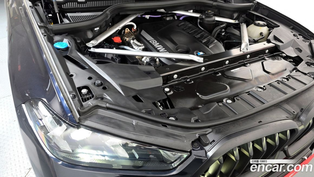 BMW X6 xDrive40d M Sport Pro, 2025