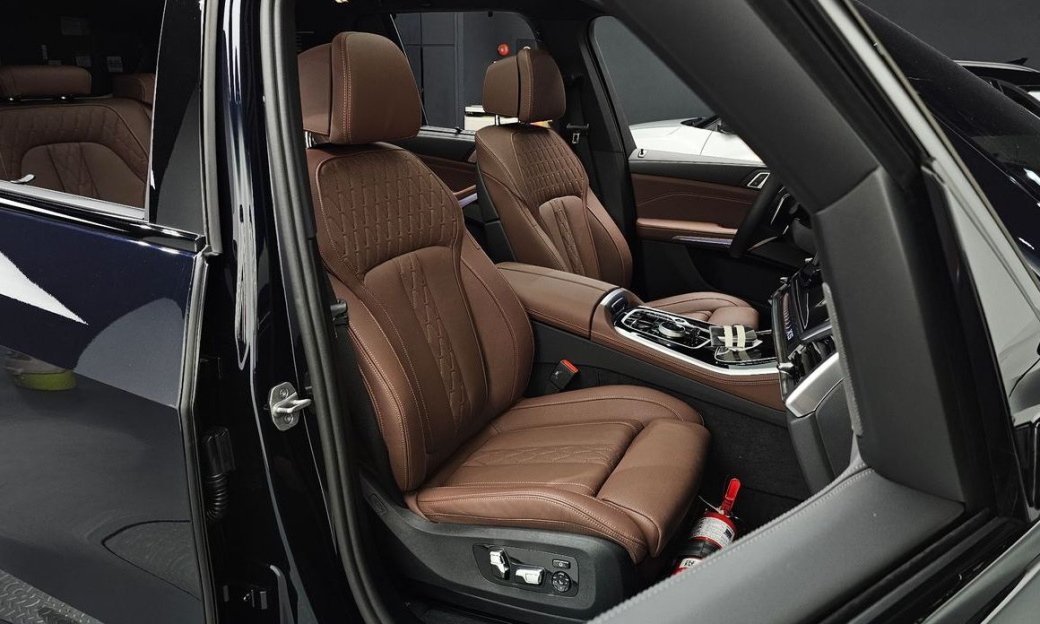 BMW X5 xDrive 40i M Sport, 2025