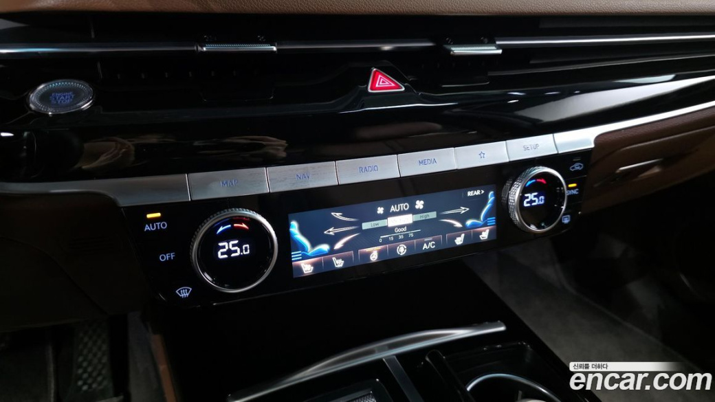Genesis G80 Gasoline 2.5 Turbo AWD, 2024