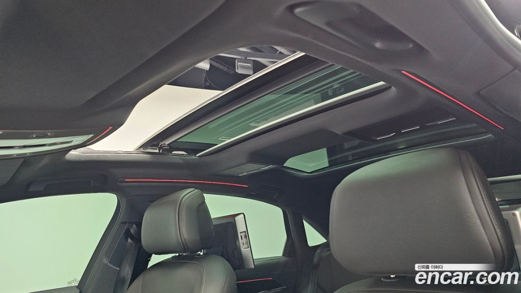 Audi A8 55 TFSI Quattro LWB, 2021