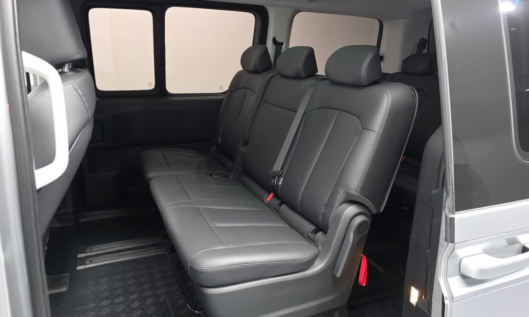 Hyundai Staria Tourer 9-Seater, 2025