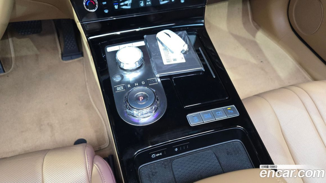 Genesis G80 Gasoline 2.5 Turbo AWD, 2025