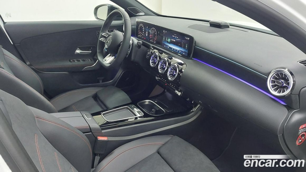 Mercedes-Benz A-Class AMG A45 4MAITC+ Hatchback, 2025