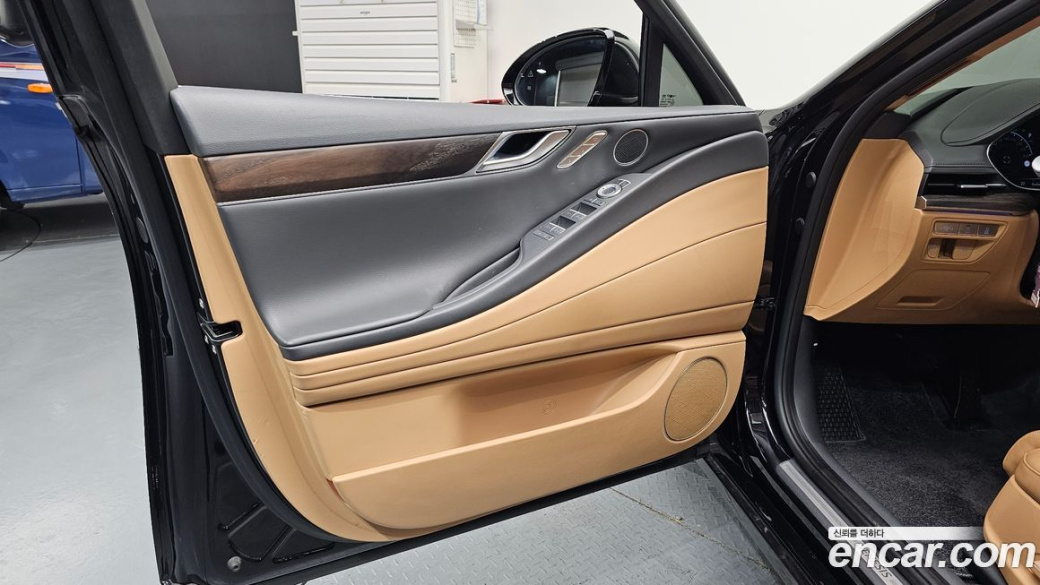 Genesis G80 Gasoline 2.5 Turbo 2WD, 2023