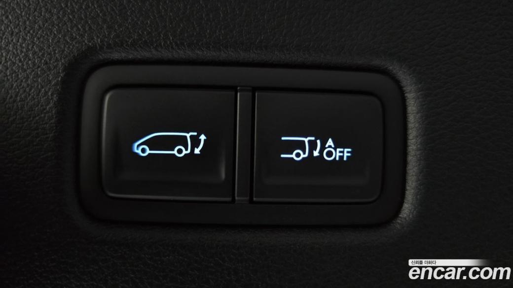 Hyundai Staria Tourer 9-Seater, 2023