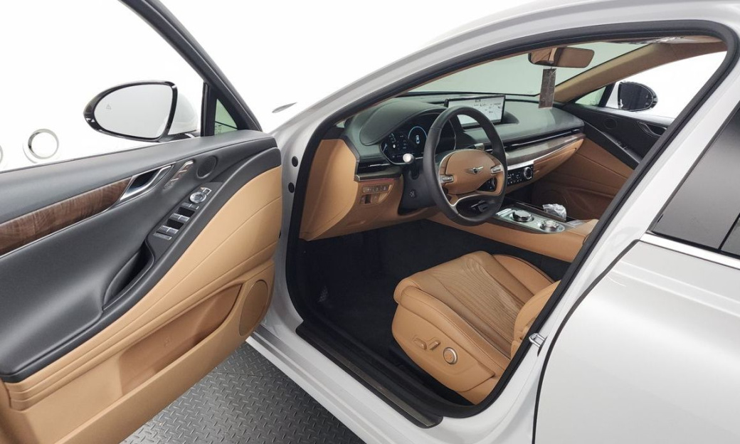 Genesis G80 Gasoline 2.5 Turbo AWD, 2024