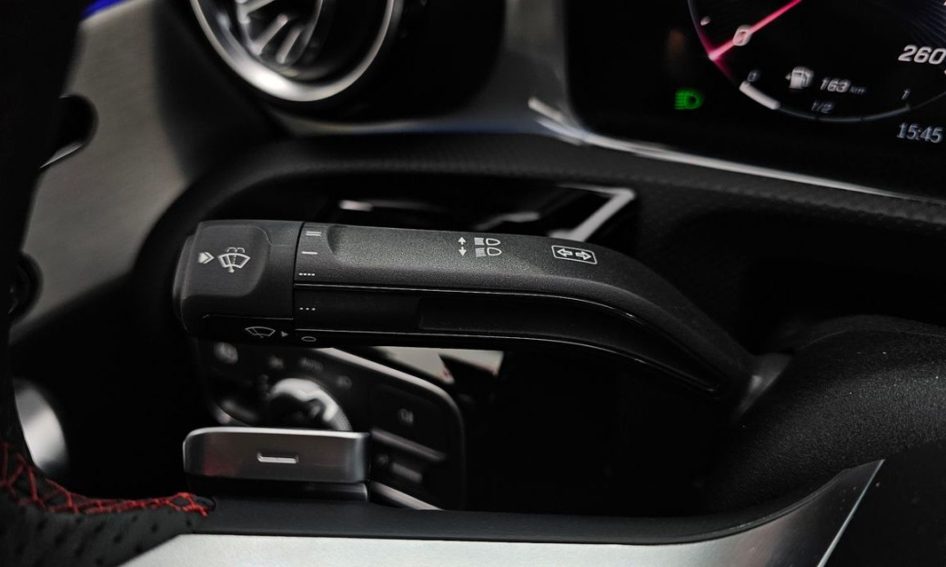 Mercedes-Benz CLA-Class CLA250 4MATIC, 2025