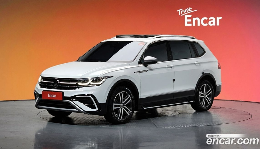 Volkswagen Tiguan 2.0 TSI Prestige, 2022