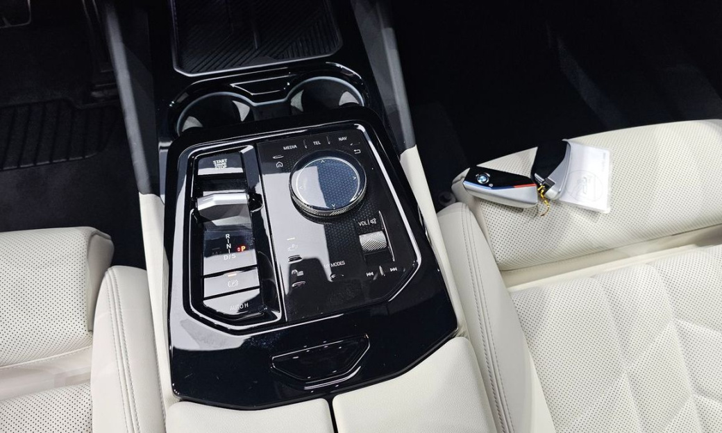 BMW 5-Series 520i M Sport, 2024