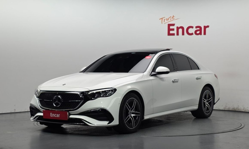 Mercedes-Benz E-Class E200 AMG Line, 2026