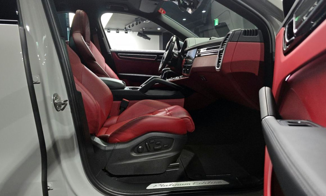 Porsche Cayenne 3.0 COUPE PLATINUM EDITION, 2022