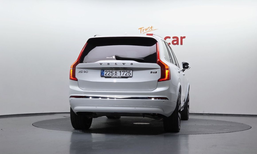 Volvo XC90 B6 Ultra Bright, 2025