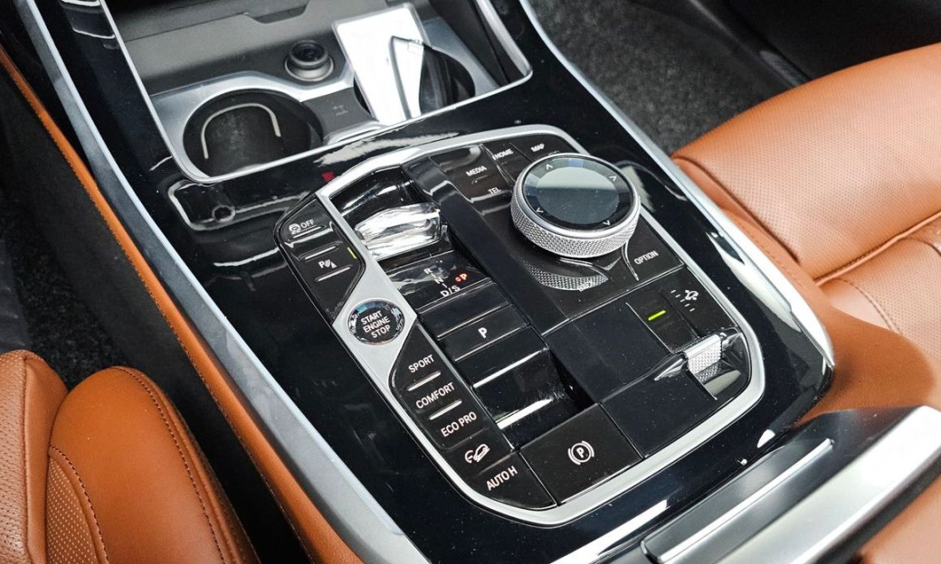 BMW X7 xDrive 40i M Sport 6STR, 2024