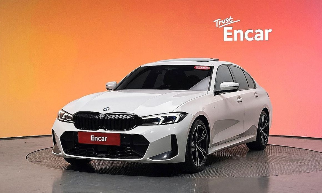 BMW 3-Series 320i M Sport, 2024
