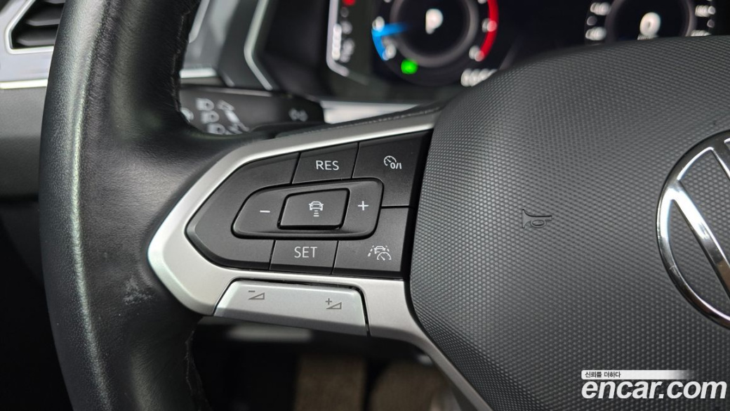 Volkswagen Tiguan 2.0 TSI Prestige, 2023