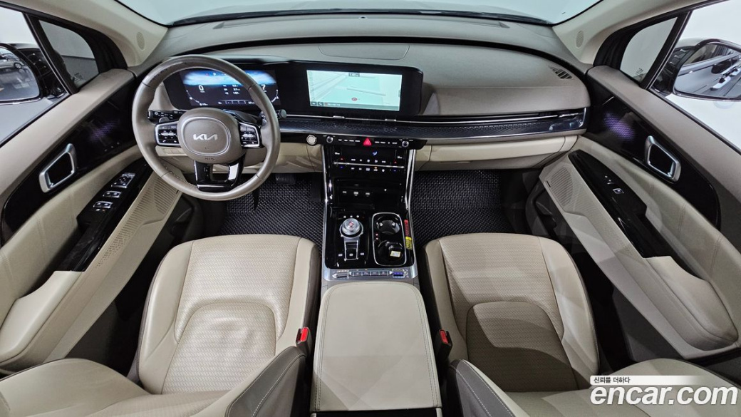 Kia Carnival 9-Seater Hi-Limousine, 2023
