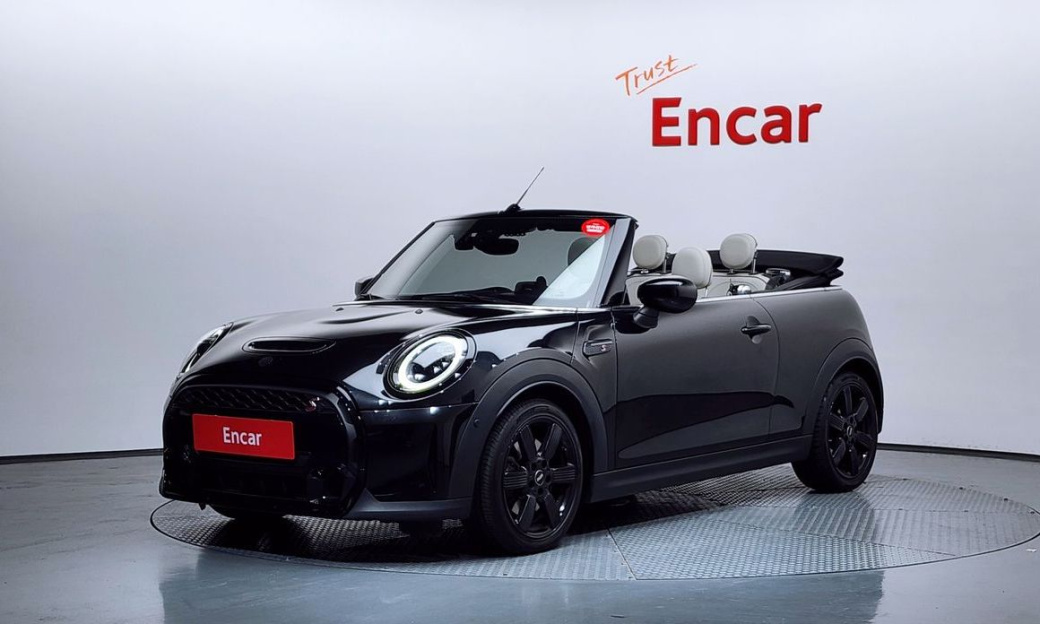 Mini Cooper Convertible Classic, 2023