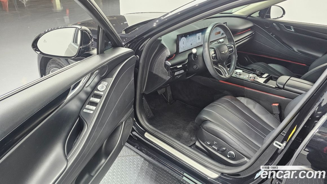 Genesis G80 Gasoline 2.5 Turbo AWD, 2025