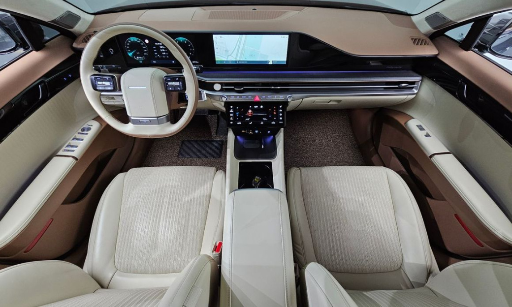 Hyundai Grandeur 2,5 Gasoline 2WD, 2024