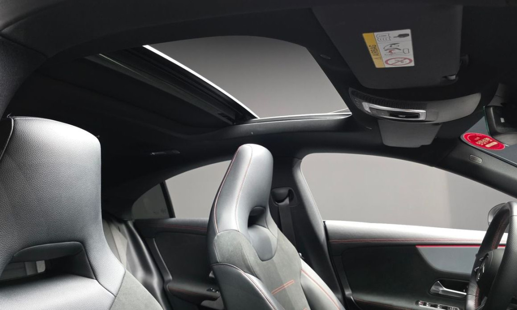 Mercedes-Benz CLA-Class CLA250 4MATIC, 2025