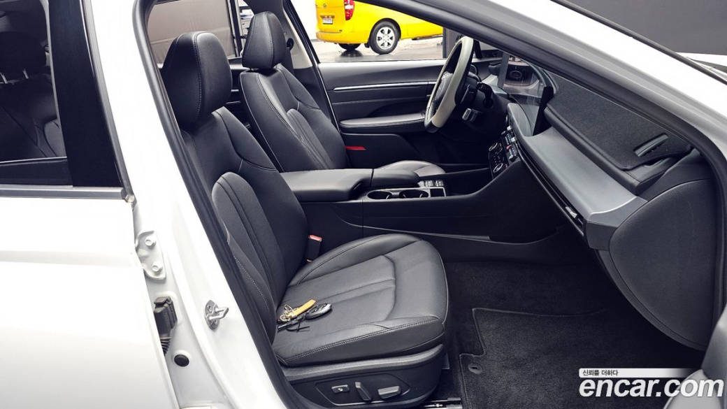 Hyundai Sonata 2.0, 2024