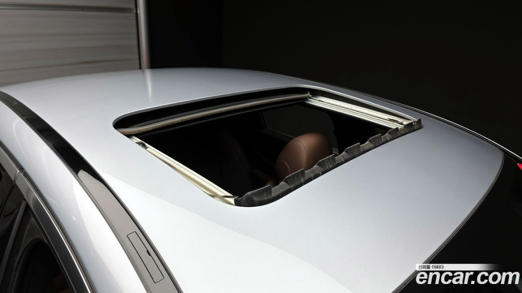 Mercedes-Benz E-Class E350 4MATIC Avantgarde, 2022