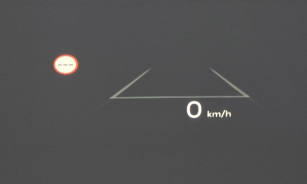 Kia Carnival 9-Seater Signature, 2025