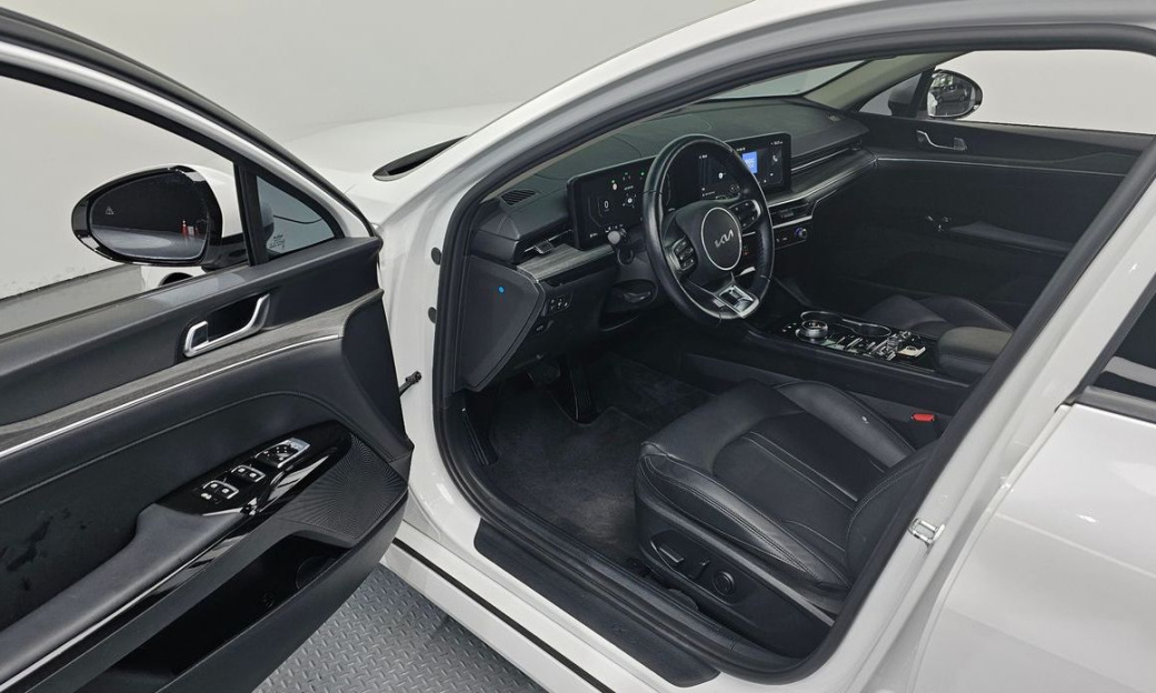 Kia K5 2.0, 2024