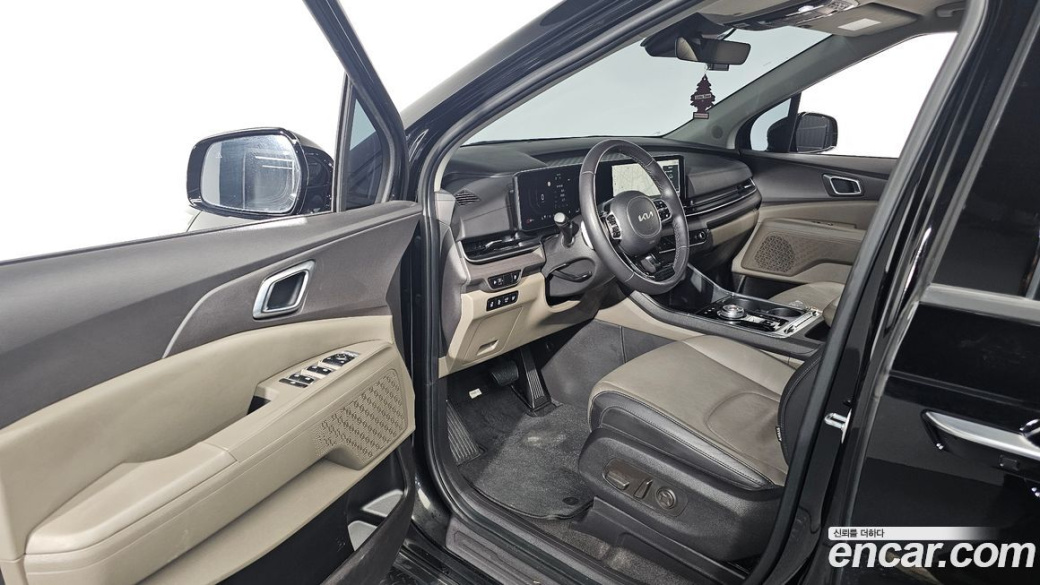 Kia Carnival 9-Seater Noblesse, 2025