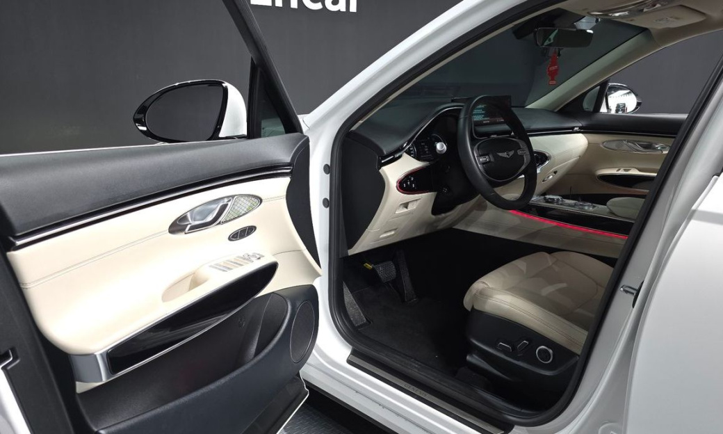 Genesis GV70 2.5T Gasoline AWD, 2024