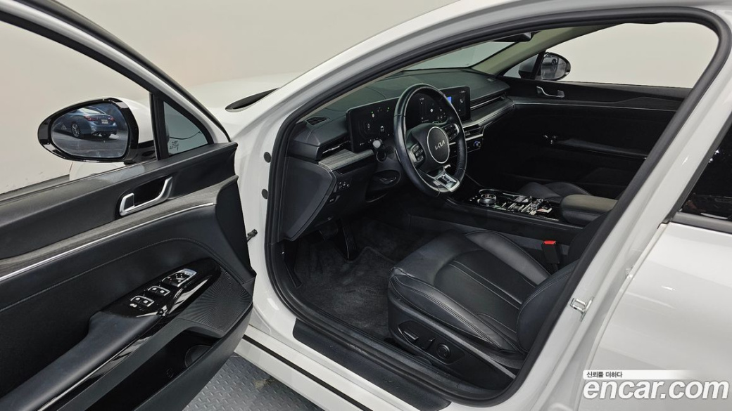 Kia K5 2.0, 2024