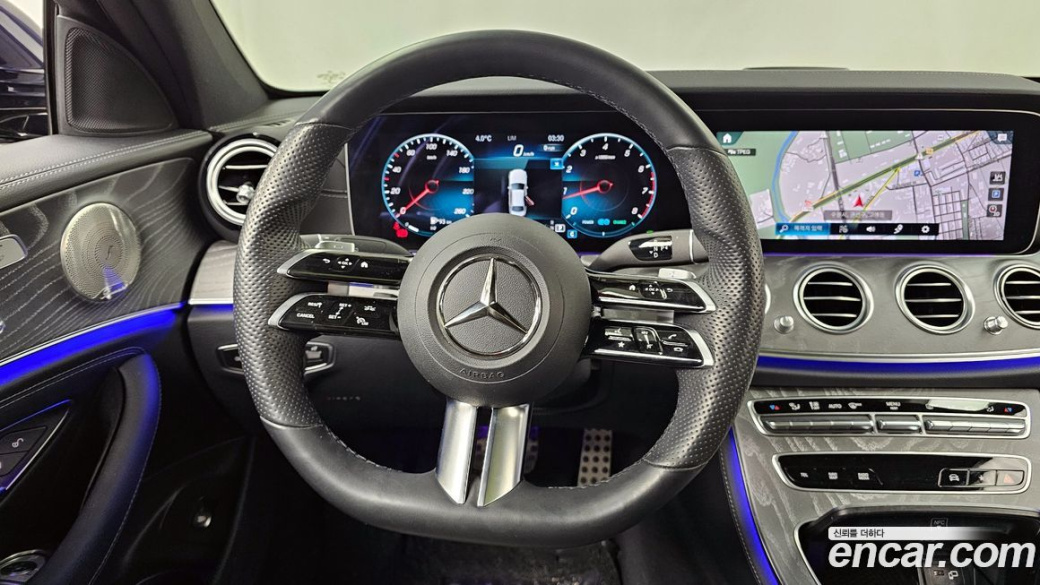 Mercedes-Benz E-Class E350 4MATIC AMG Line, 2022