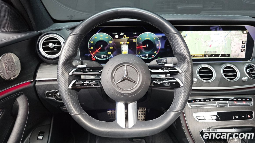 Mercedes-Benz E-Class E220d 4MATIC AMG Line, 2022
