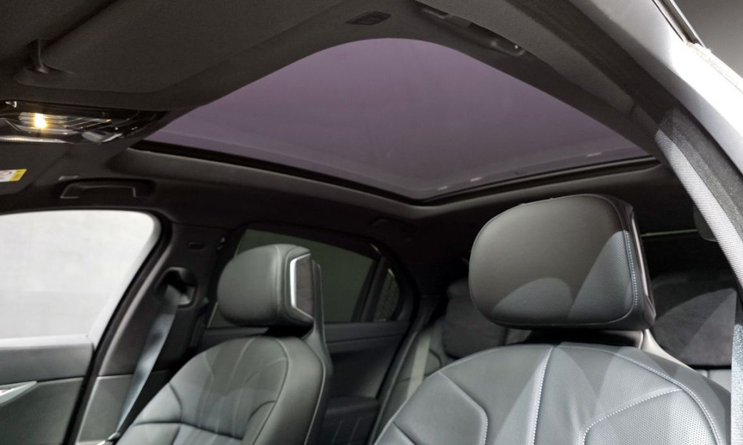 BMW 7-Series 740d xDrive M Sport, 2024