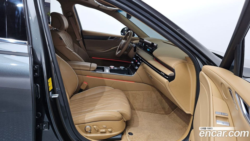 Genesis G80 Gasoline 2.5 Turbo AWD, 2025