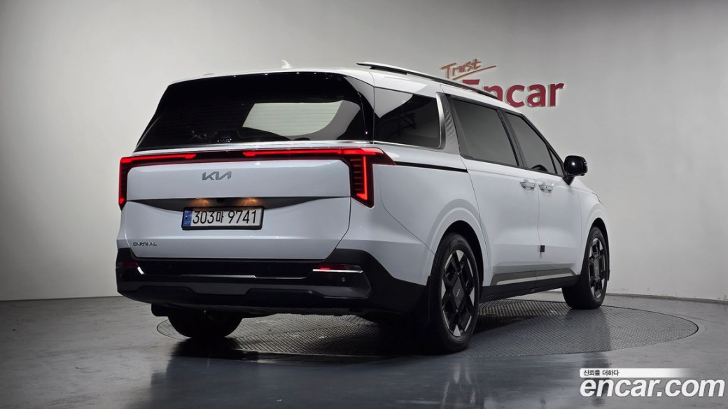 Kia Carnival 9-Seater Noblesse, 2024