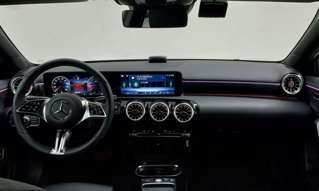Mercedes-Benz A-Class A220 Sedan, 2026