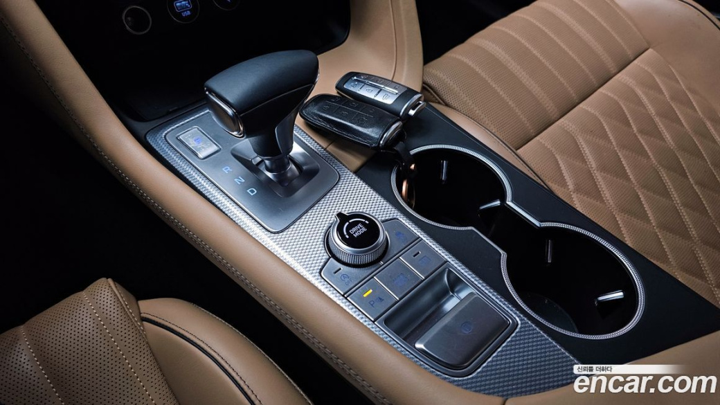 Genesis G70 Gasoline 2.0T 2WD, 2023