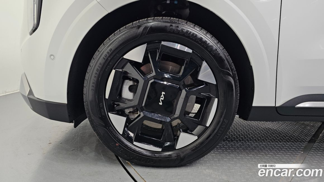 Kia Carnival 9-Seater Noblesse, 2025