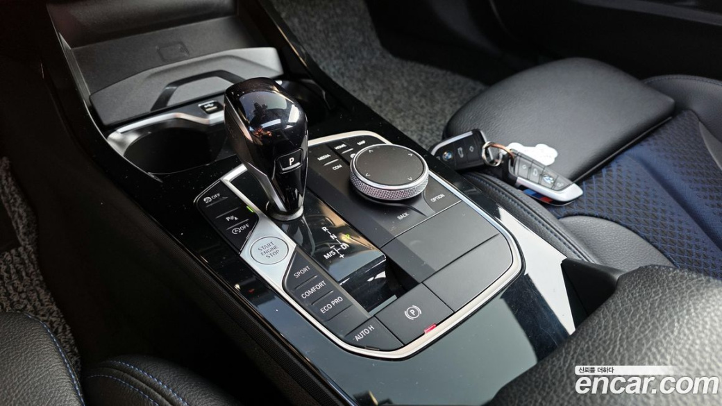 BMW 1-Series 120i M Sports, 2024